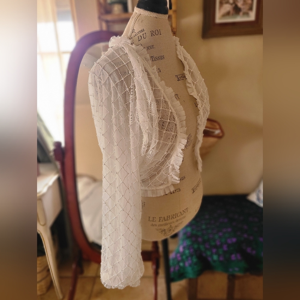 Borrowed and Blue by Southern Living White Lace Beaded Front Shawl NWT